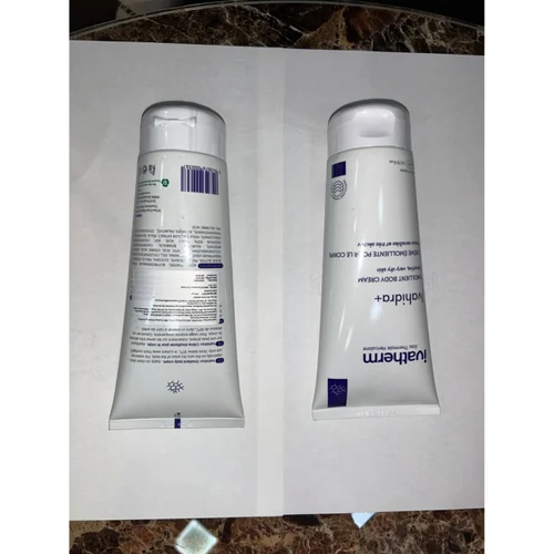 Ivatherm Ivahidra+ Emollient Body Cream - Available in India